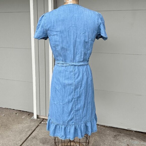Gap Light Denim Chambray Ruffle Edge Light Wash Denim Wrap Dress - M - Picture 4 of 10